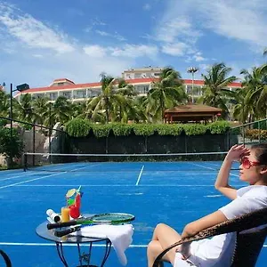 4* Отель South China